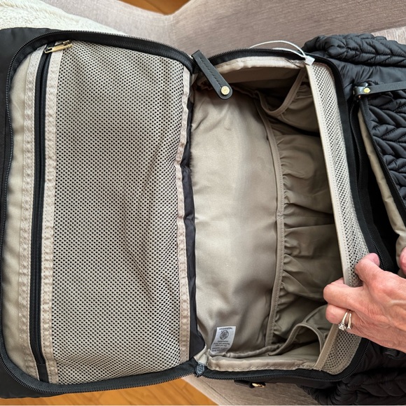 HAPP Brand Levy Backpack Baby Diaper Bag Black 17"L, 6"W x 12"H - Picture 12 of 16